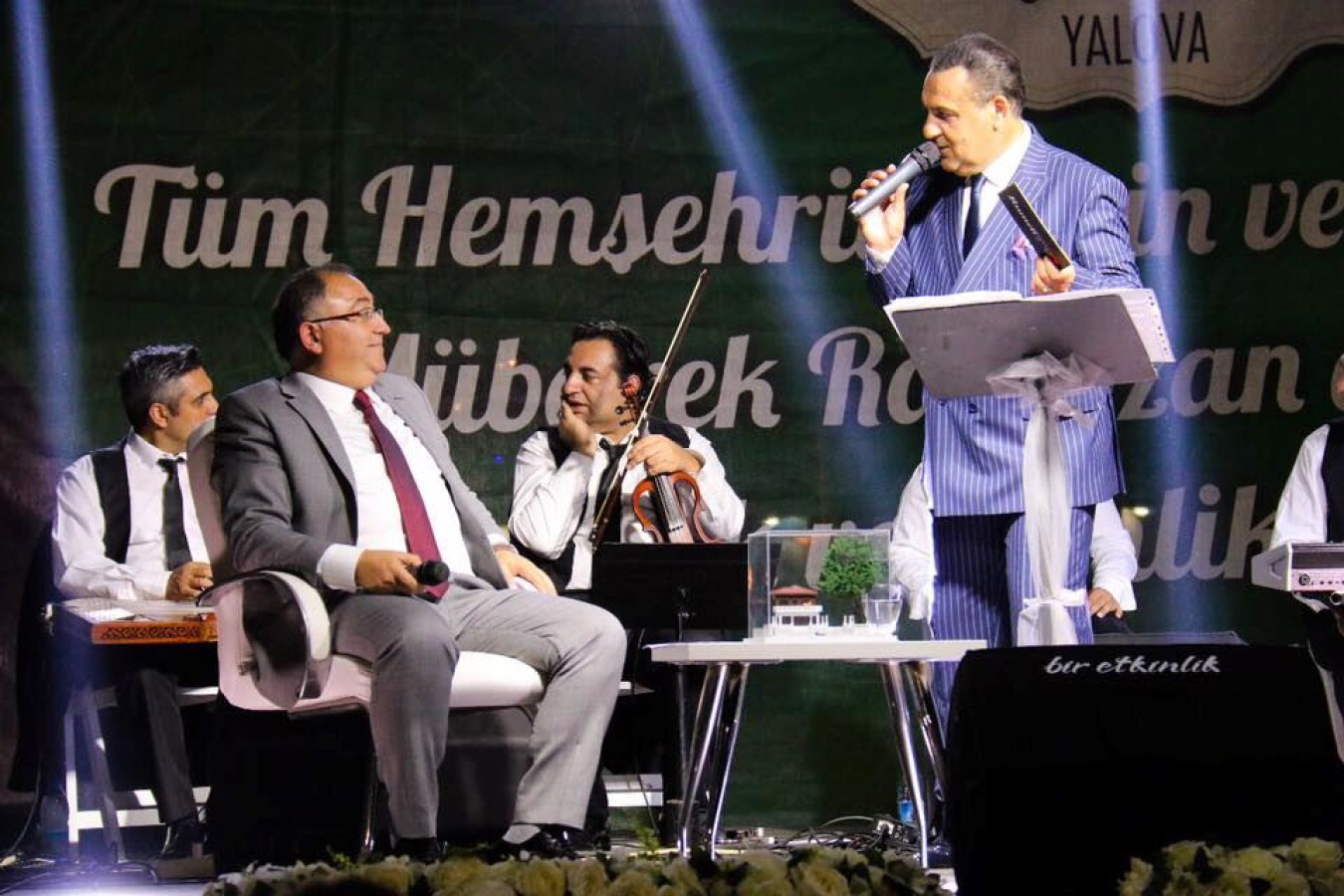 ALİÇO İLE FASLI ŞAHANE’NİN KONUĞU BAŞKAN SALMAN OLDU