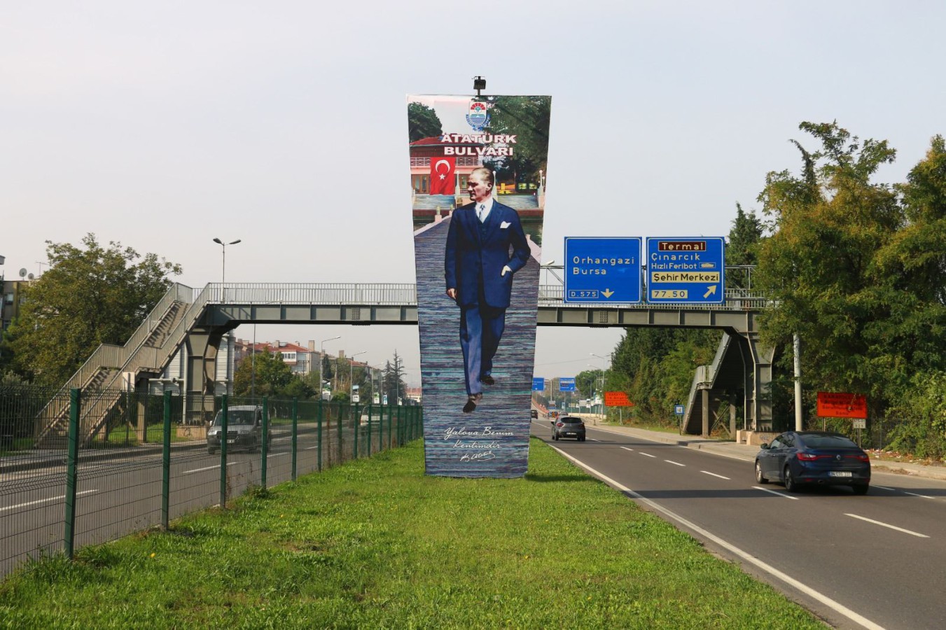 ATATÜRK BULVARINDAKİ FOTOĞRAF YENİLENDİ