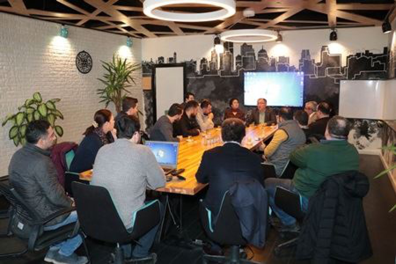 BAD GODESBERG PARKI İŞYERİ SAHİPLERİ BİLGİLENDİRİLDİ