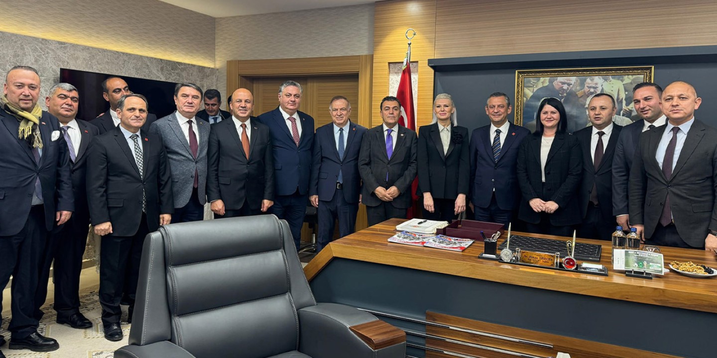 BAŞKAN GÜREL KİLİS’TE İL BELEDİYE BAŞKANLARI TOPLANTISINA KATILDI