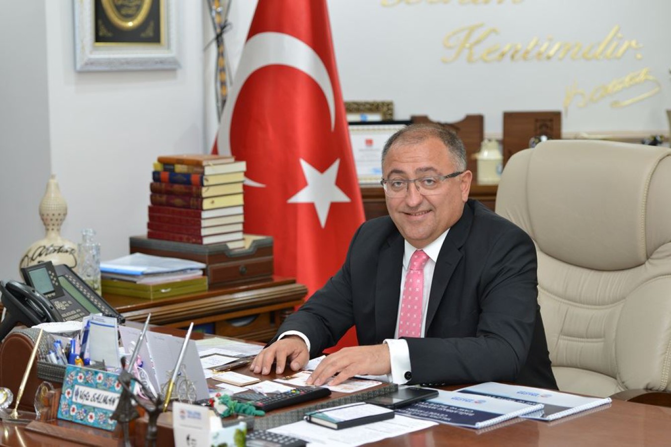 BAŞKAN SALMAN “19 MAYIS ÖNEMLİ TARİHİ ADIMLARDAN BİRİDİR”