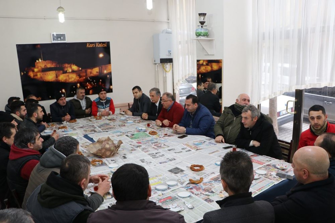 BAŞKAN SALMAN, BALIKÇI ESNAFIYLA KAHVALTIDA BULUŞTU