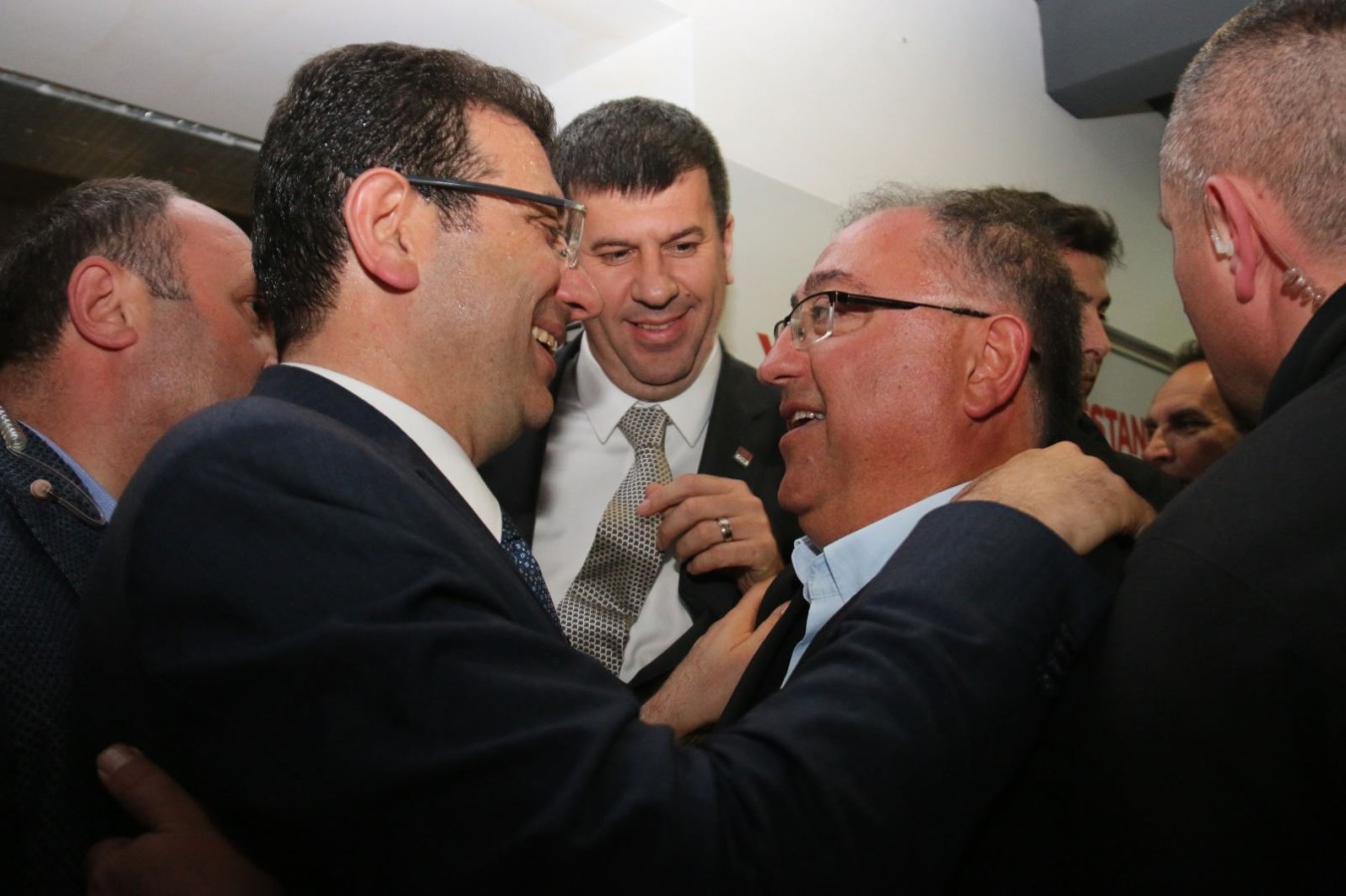 BAŞKAN SALMAN “İSTANBUL’DA DA HAK YERİNİ BULDU”