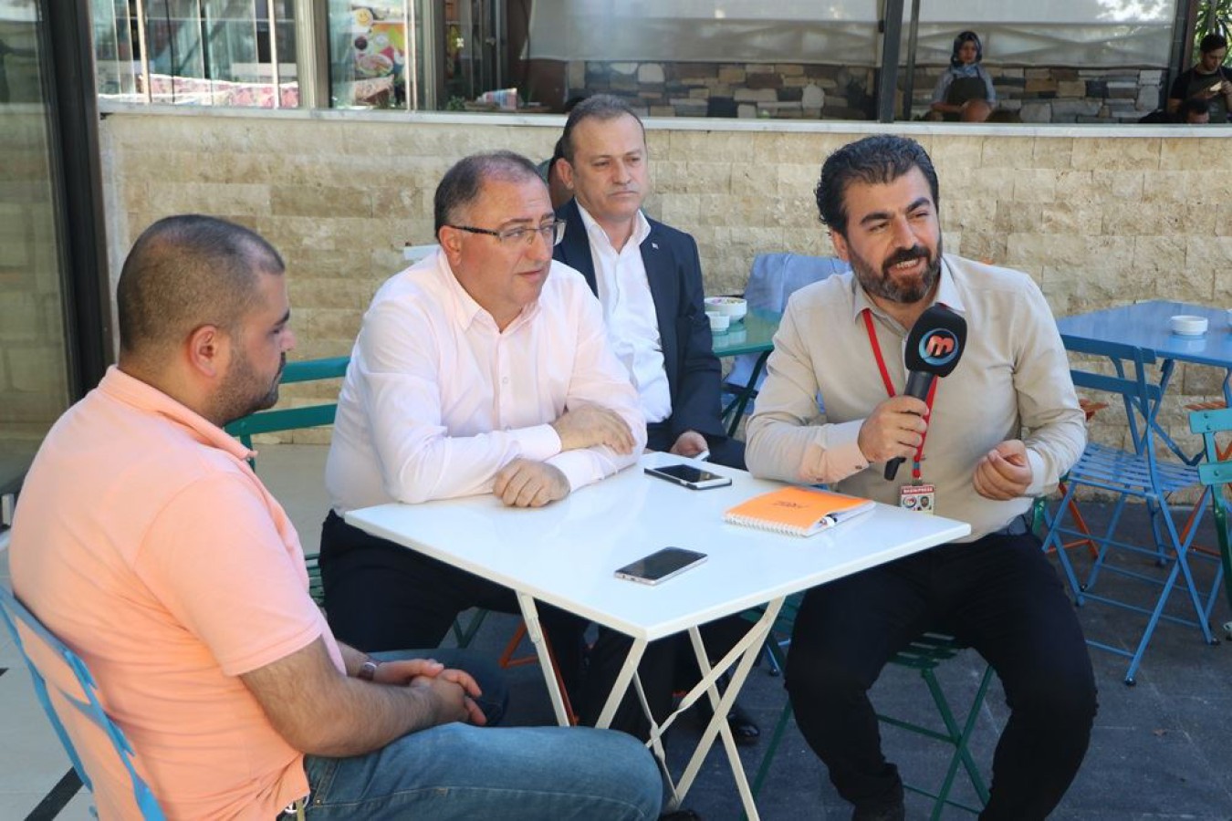 BAŞKAN SALMAN MERKEZ TV’DE CANLI YAYINDA