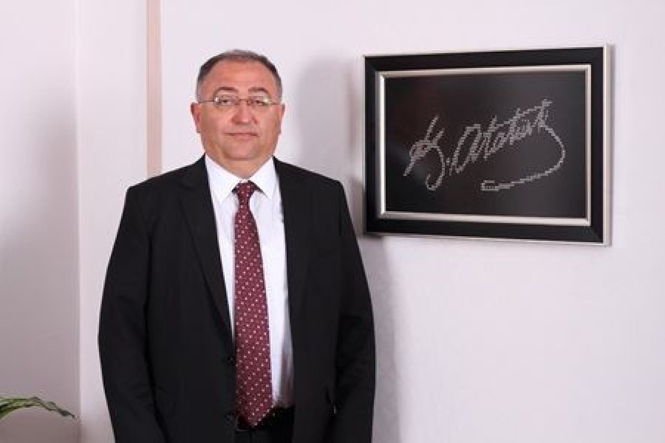 BAŞKAN SALMAN “MİNNETLE, RAHMETLE VE ÖZLEMLE ANIYORUM”