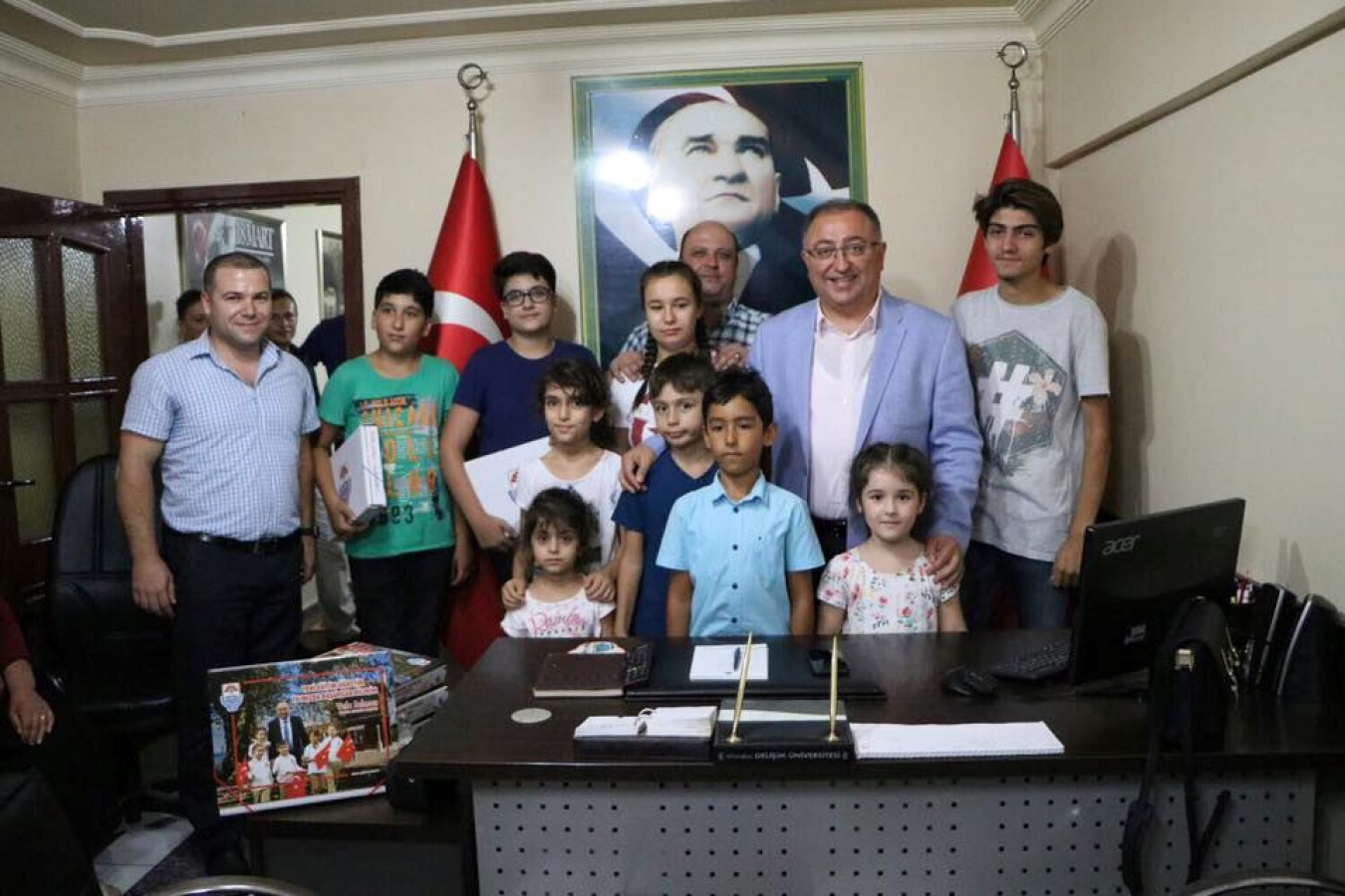 BAŞKAN SALMAN, ŞEHİT VE GAZİ YAKINLARINI ZİYARET ETTİ