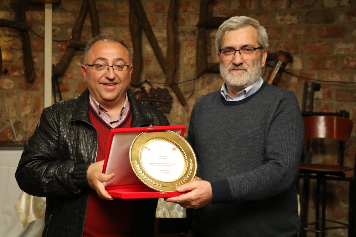 BAŞKAN SALMAN YABELTAŞ YEMEĞİNDE PERSONELLERLE BULUŞTU