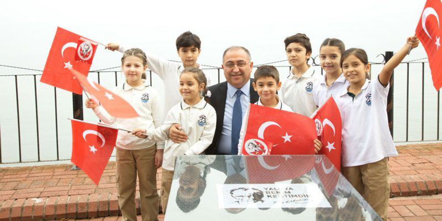 BAŞKAN SALMAN’DAN 23 NİSAN KUTLAMA MESAJI