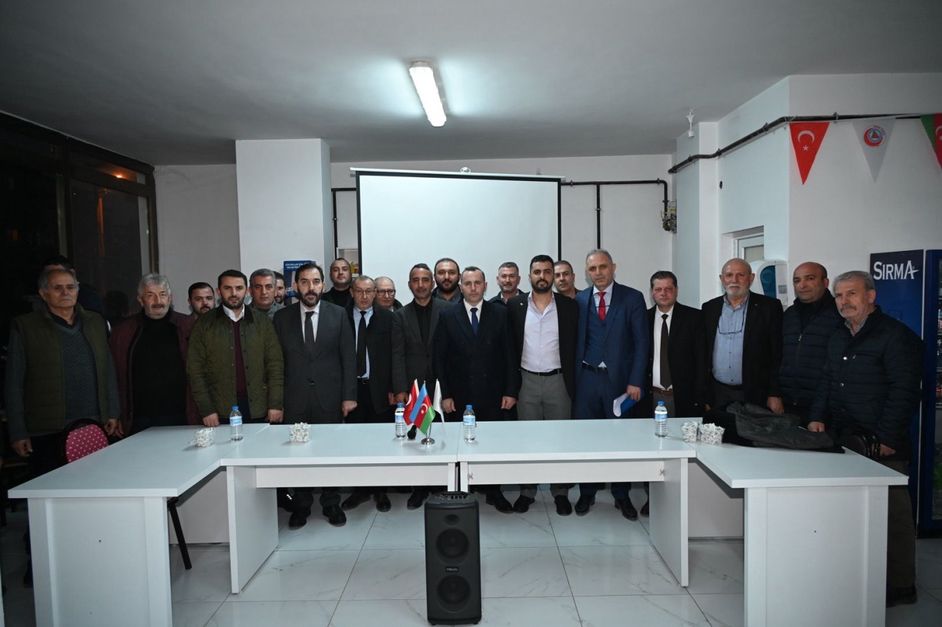 BAŞKAN TUTUK’TAN AZKADER’E ZİYARET