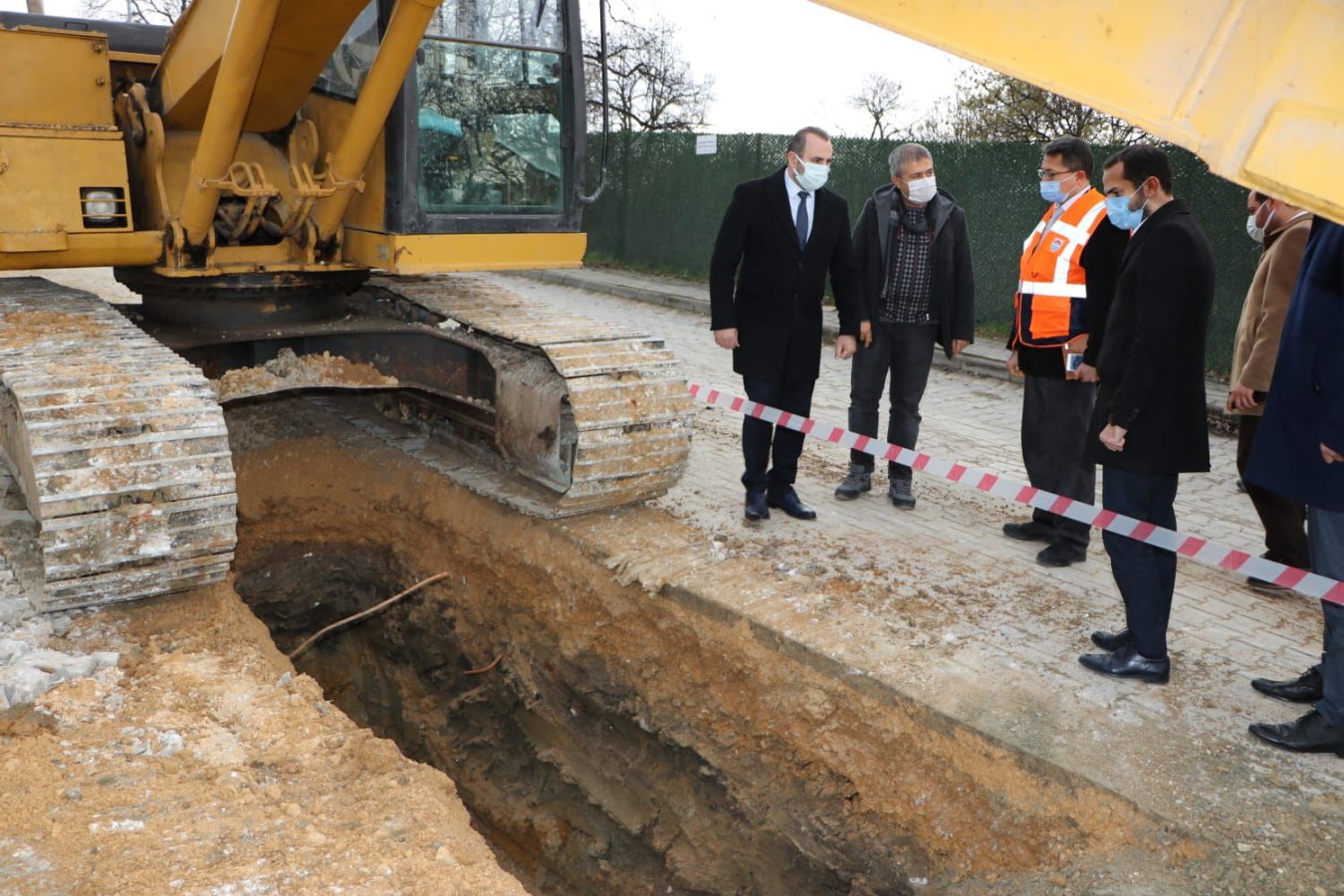 BAŞKAN VEKİLİ TUTUK ÇEVRE YOLU ÇALIŞMALARINI İNCELEDİ