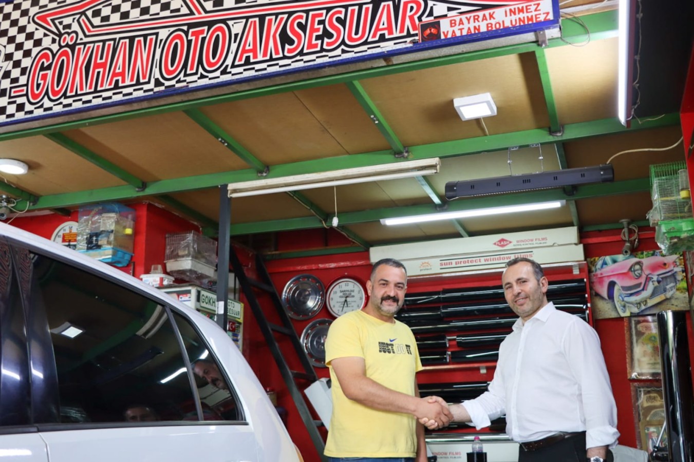 BAŞKAN VEKİLİ TUTUK, KİRAZLI SANAYİ SİTESİ ESNAFINI ZİYARET ETTİ