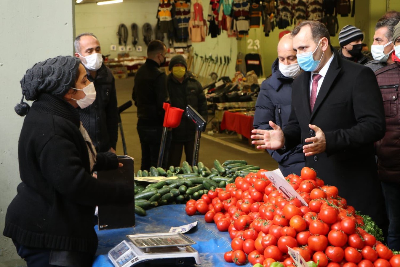 BAŞKAN VEKİLİ TUTUK PAZARCI ESNAFINI DİNLEDİ