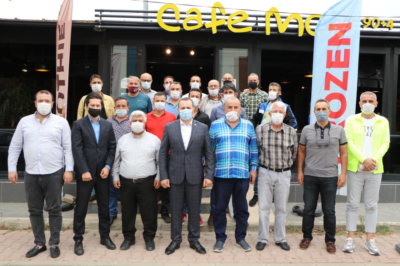 BAŞKAN VEKİLİ TUTUK SPOR ADAMLARI İLE BİR ARAYA GELDİ