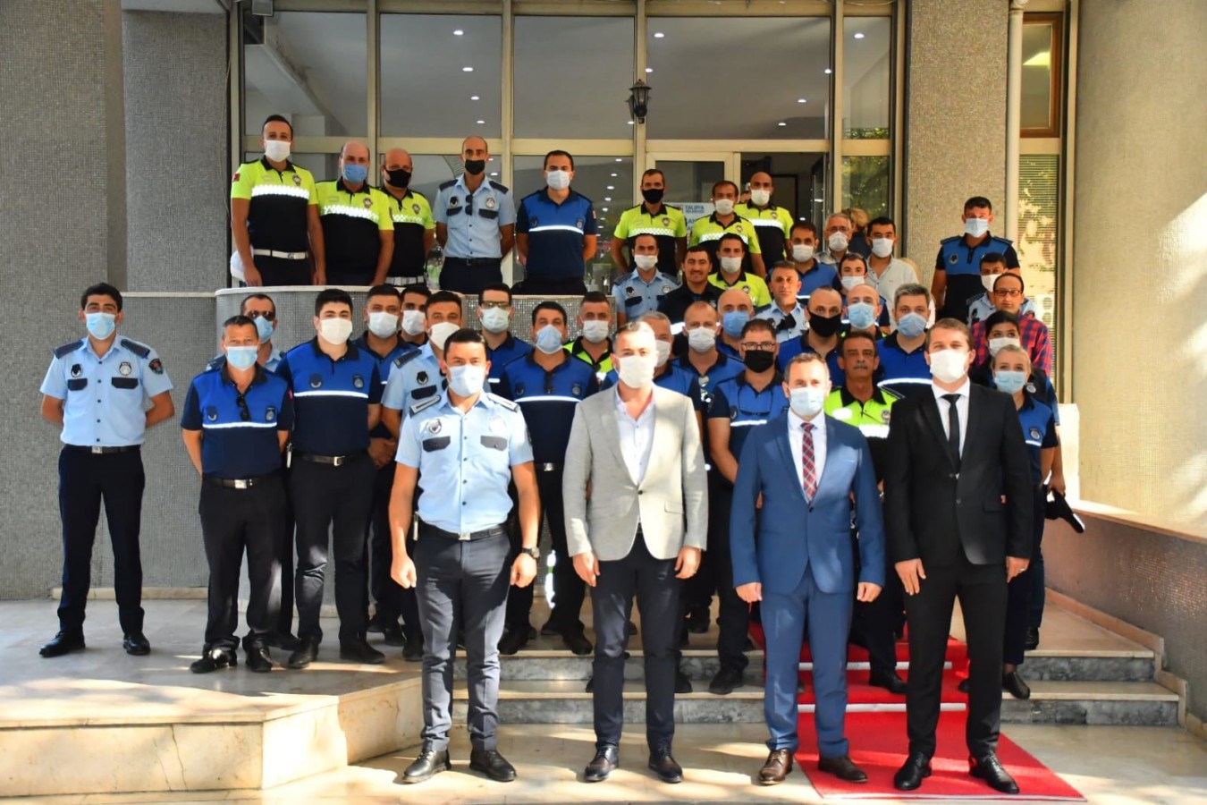 BAŞKAN VEKİLİ TUTUK ZABITA HAFTASINI KUTLADI