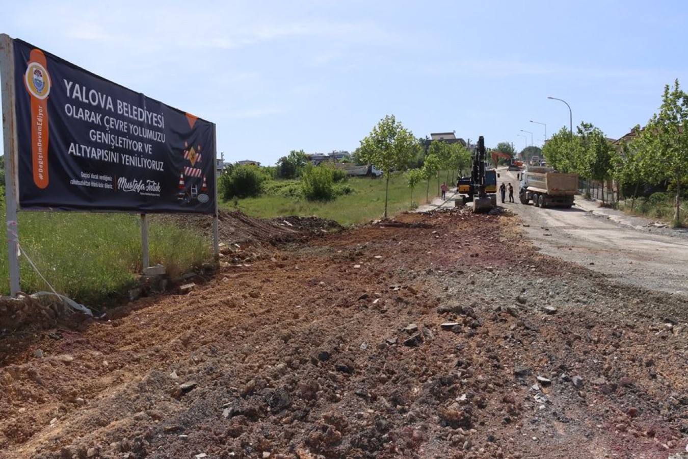 ÇEVRE YOLUNDA ÇALIŞMALAR ARALIKSIZ OLARAK DEVAM EDİYOR