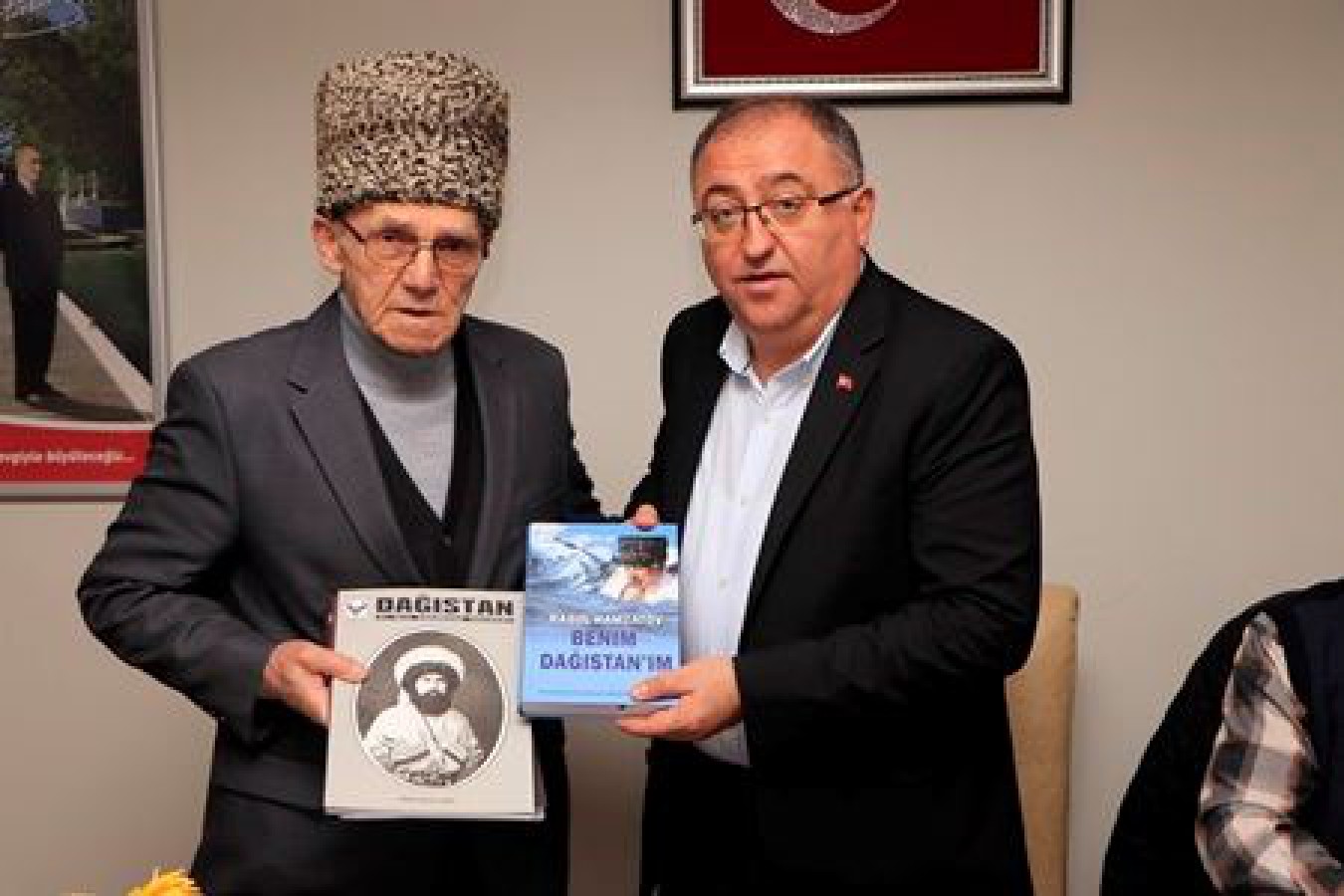 DAĞISTAN DOSTLUK DERNEĞİNDEN BAŞKAN SALMAN’A ZİYARET