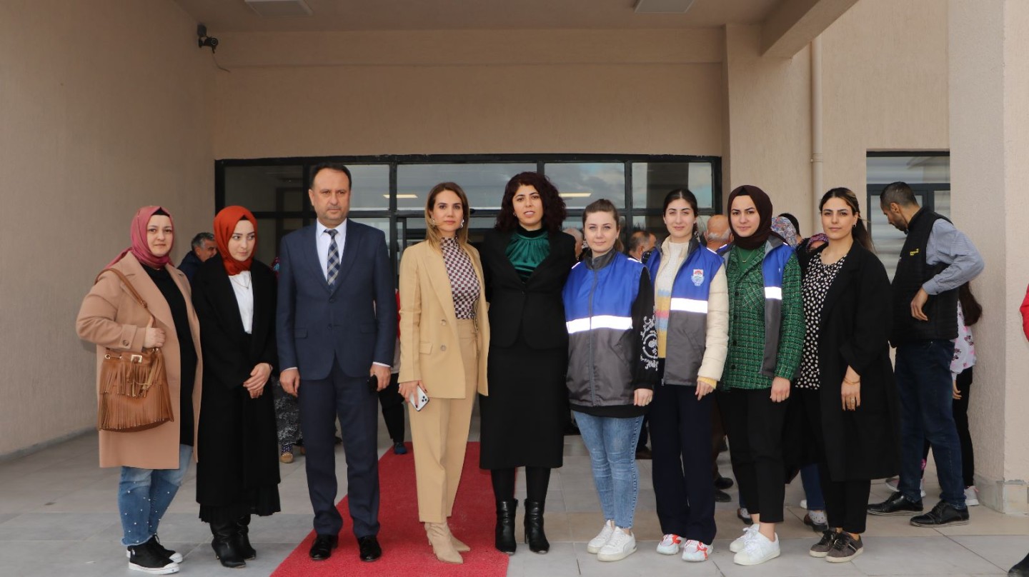 DEPREM MAĞDURU KADINLARIN GÜNÜ KUTLANDI