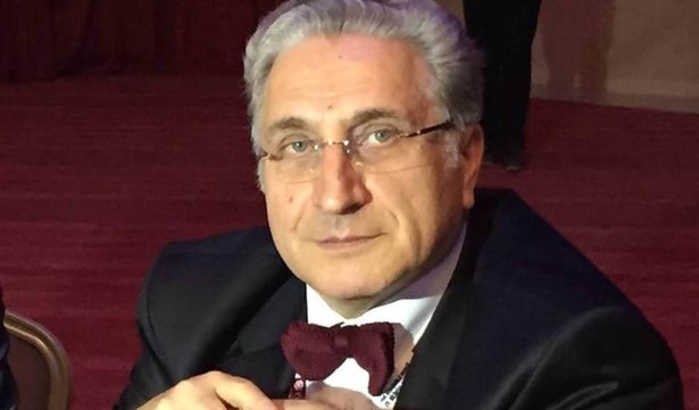 DUAYEN BEYİN CERRAHI BEYNİN SINIRLARINI ANLATACAK