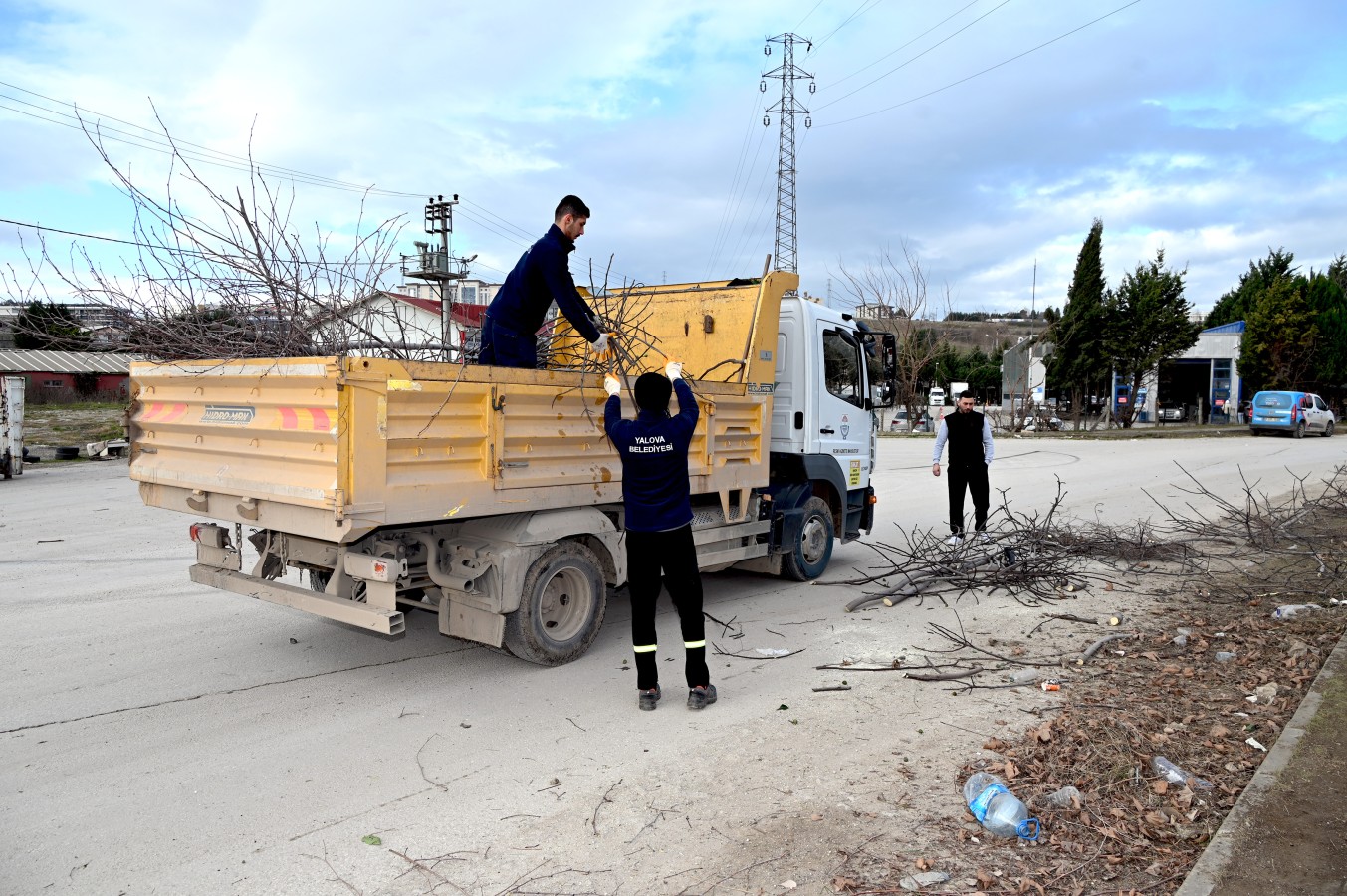EKİPLERİMİZ SAHADA ÇALIŞMALARINI SÜRDÜRÜYOR