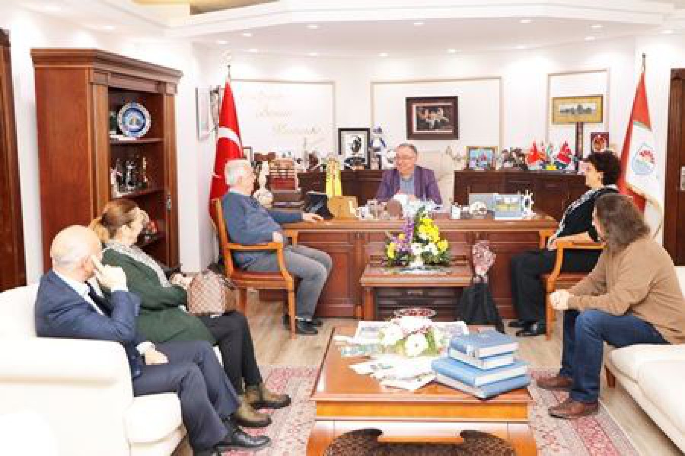 EL SANATLARI DERNEĞİNDEN BAŞKAN SALMAN’A ZİYARET