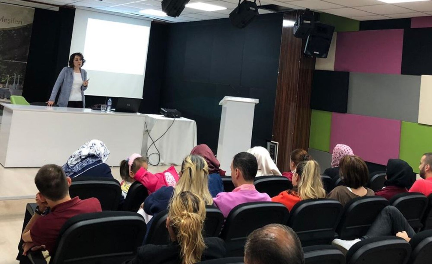 ENGELSİZ KAFE’DE AİLELER BİLGİLENDİRİLDİ