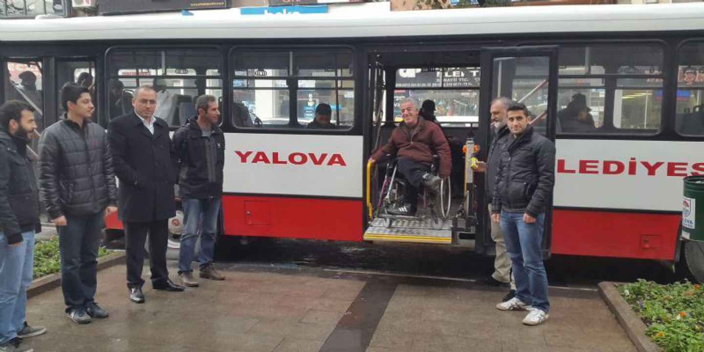 Engelsiz Yaşam Fuarına Katıldılar