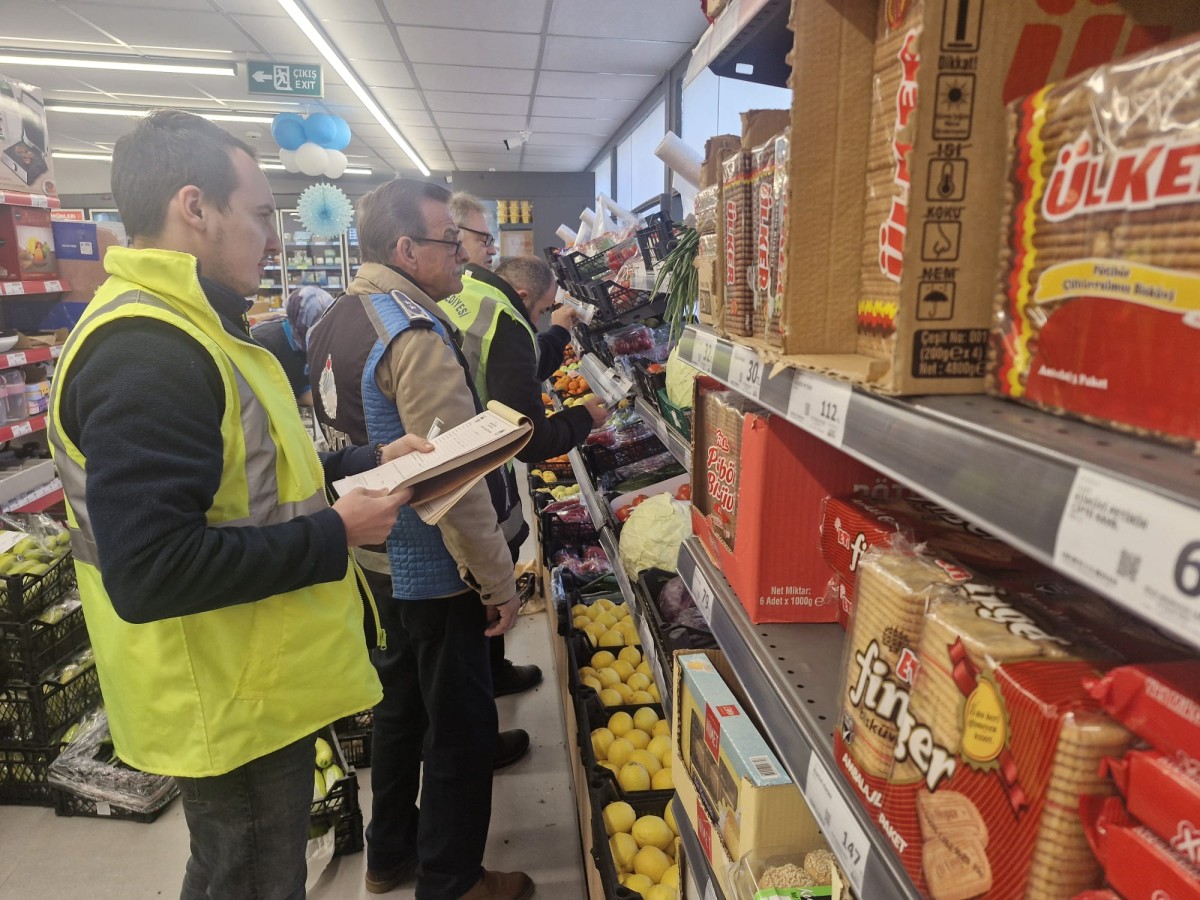 HAL MÜDÜRLÜĞÜ EKİPLERİ’NDEN MARKETLERDE KÜNYE DENETİMİ