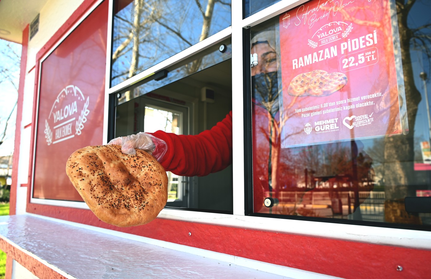 HALK EKMEK SATIŞ NOKTALARINDA RAMAZAN PİDESİ SATIŞLARI BAŞLADI