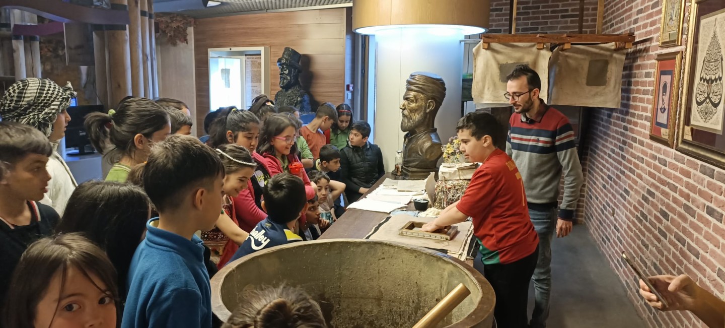 İBRAHİM MÜTEFERRİKA KÂĞIT MÜZESİ'NE İLGİ HER GEÇEN GÜN ARTIYOR
