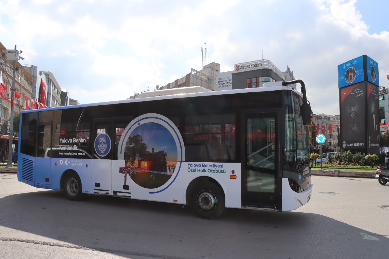 KABİR ZİYARETLERİNE ÜCRETSİZ ULAŞIM İMKANI