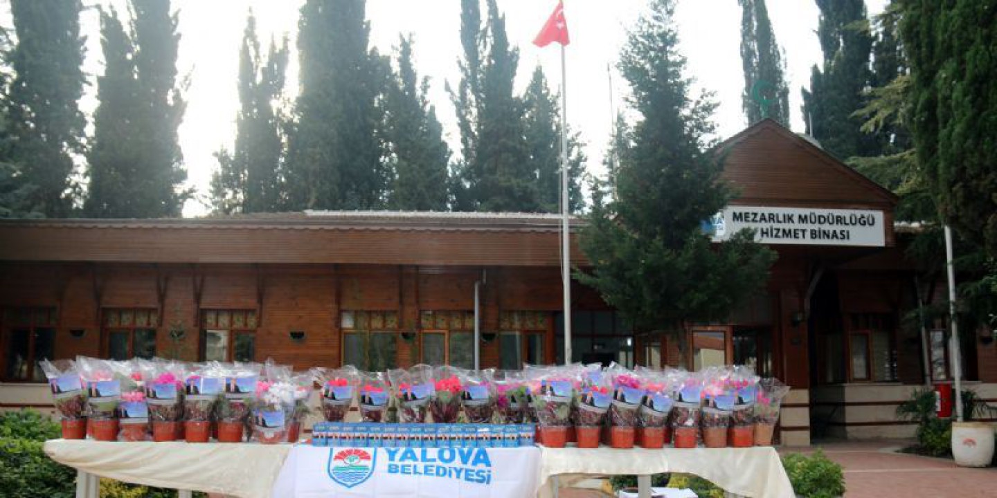 Kabristan Ziyaretlerinde Örnek Uygulama