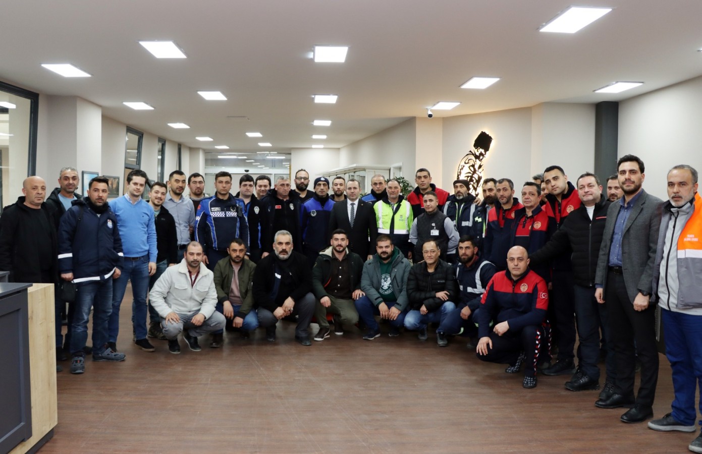 KAHRAMAN KURTARMA EKİBİ YALOVA’YA DÖNDÜ