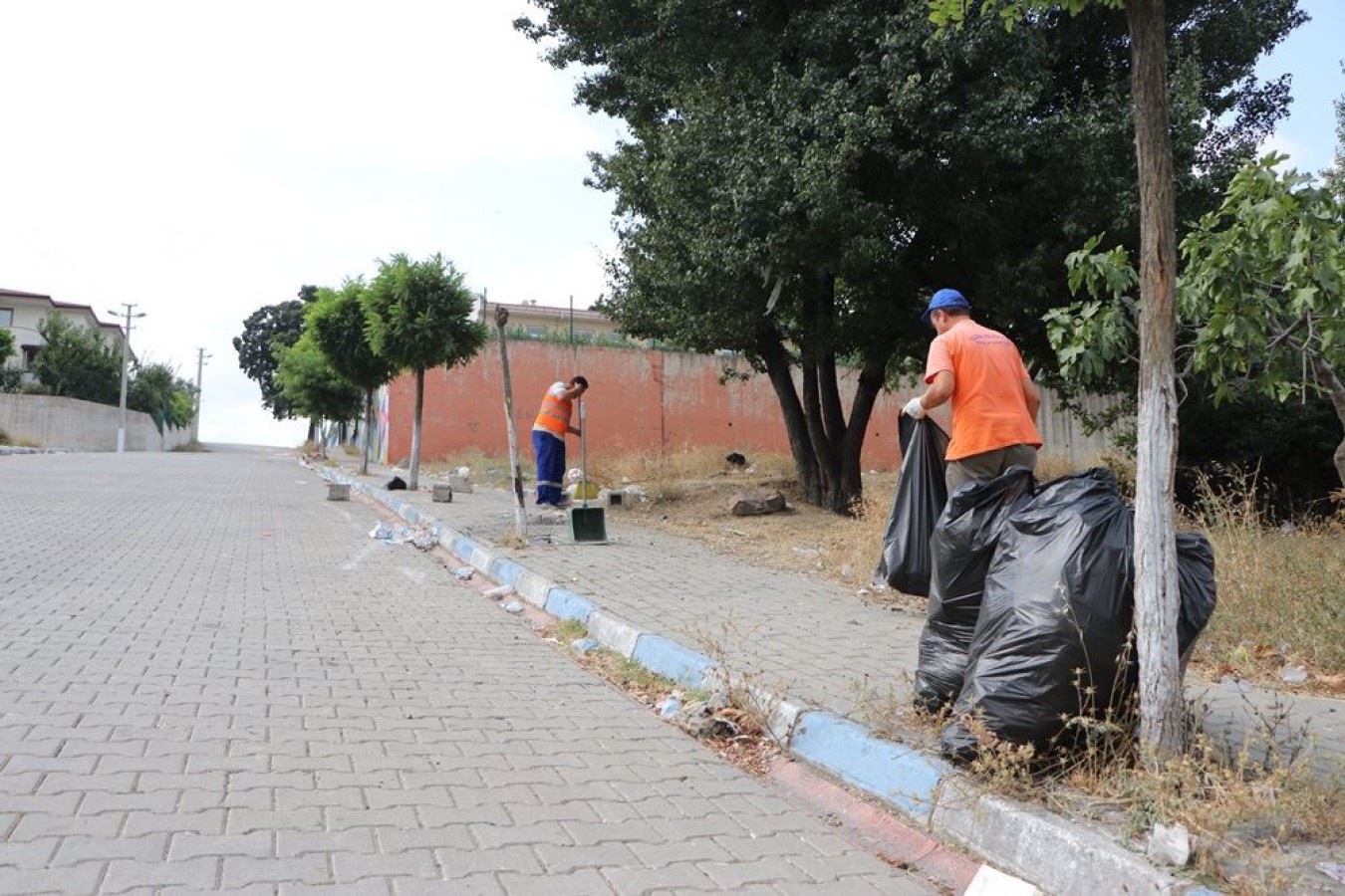 KAPSAMLI TEMİZLİK ÇALIŞMALARI DEVAM EDİYOR