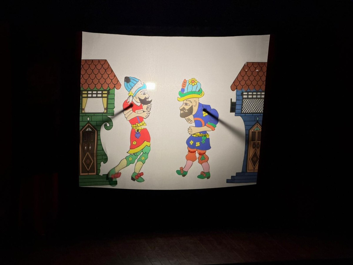 KARAGÖZ İLE HACİVAT MİNİKLERLE BULUŞTU