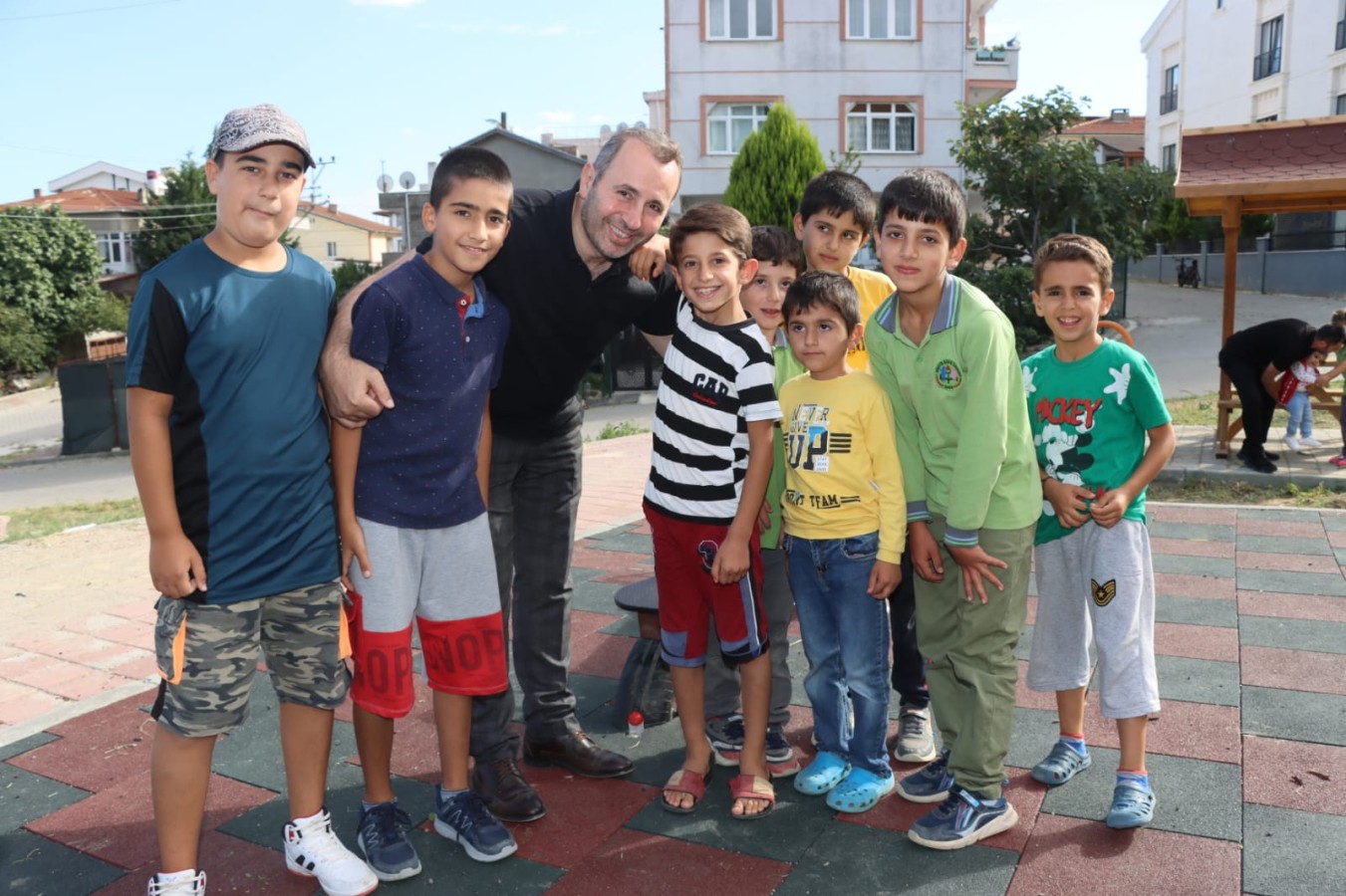 KAZIM KARABEKİR MAHALLESİ MODERN ÇOCUK PARKLARINA KAVUŞTU