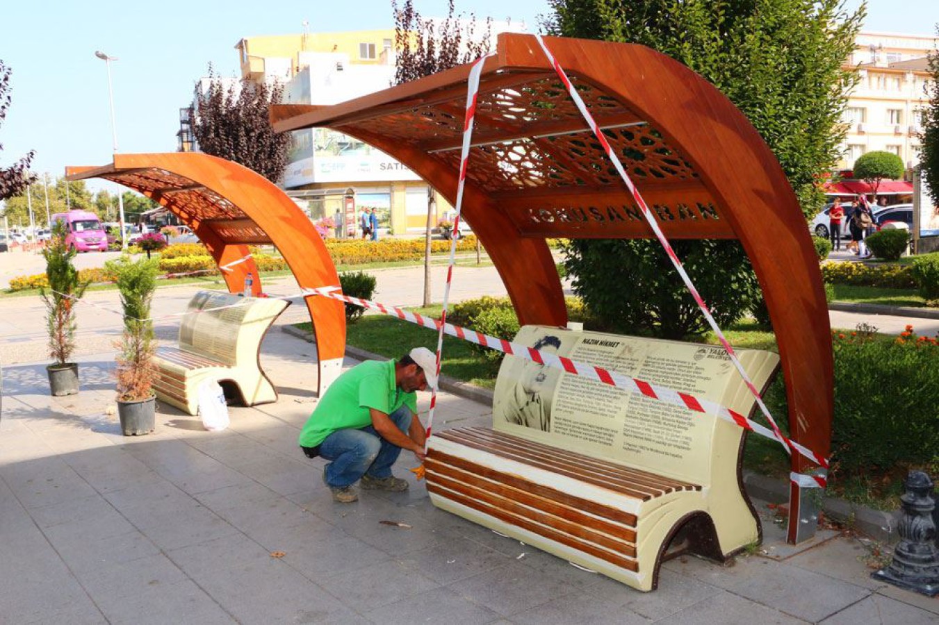 KONUŞAN BANKLARIN BAKIMLARI YAPILDI