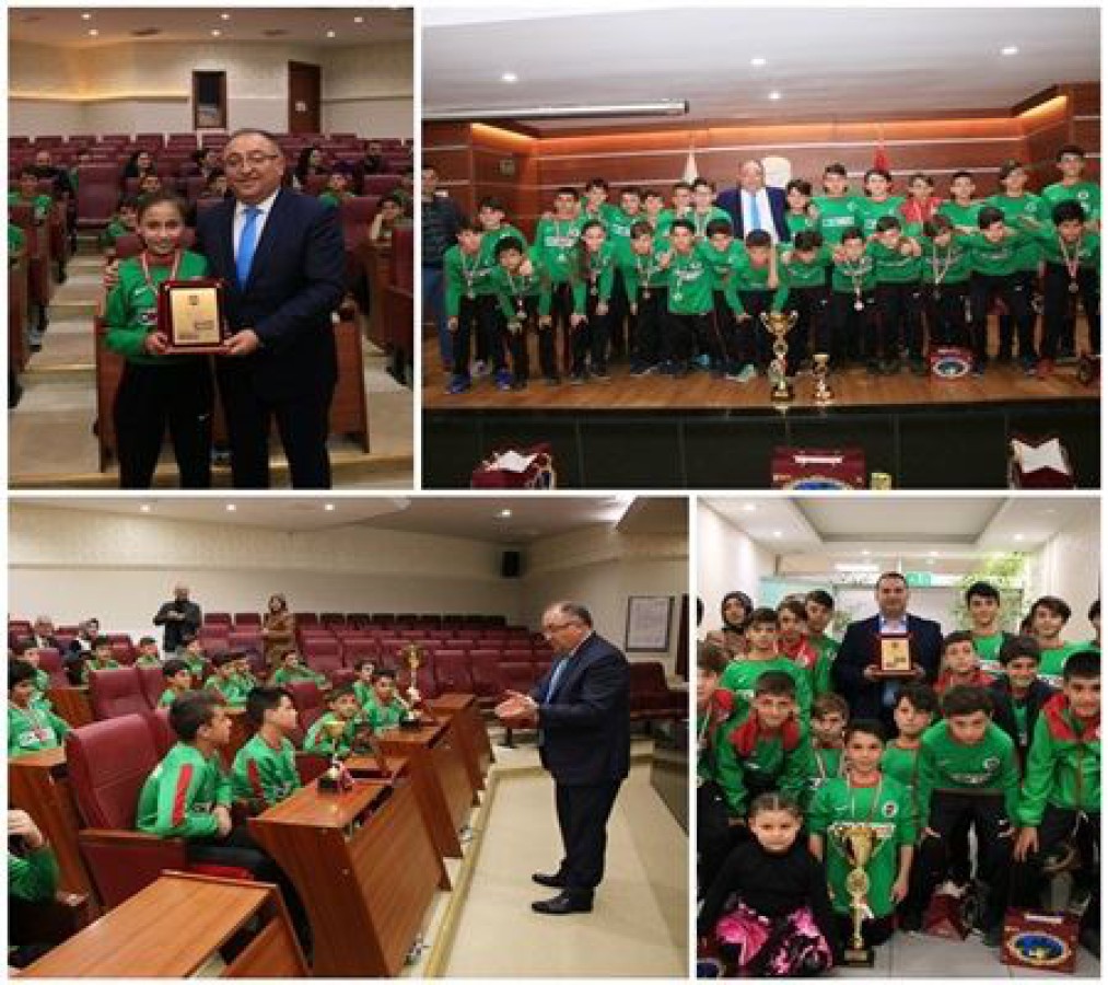 KUPALARIYLA BİRLİKTE BAŞKAN SALMAN’I ZİYARET ETTİLER