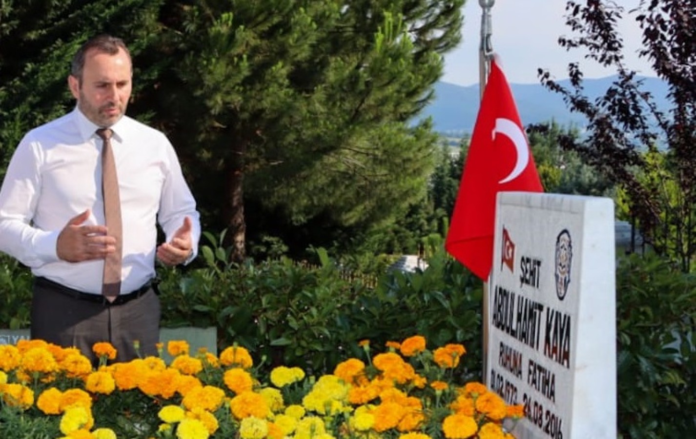 “RAHMET SAYGI VE ÖZLEMLE ANIYORUM”