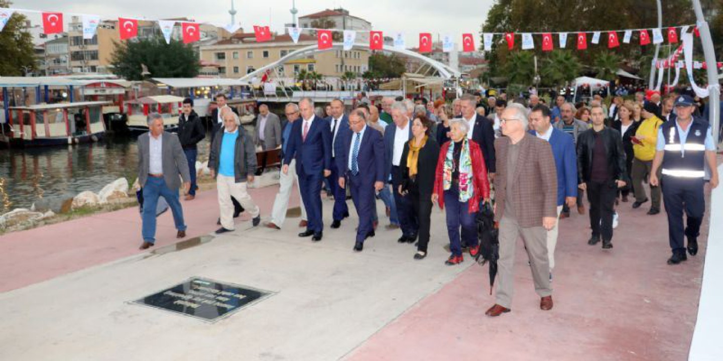 ŞİİRLER, ŞİİR YOLU’NDA BİR BAŞKA GÜZEL