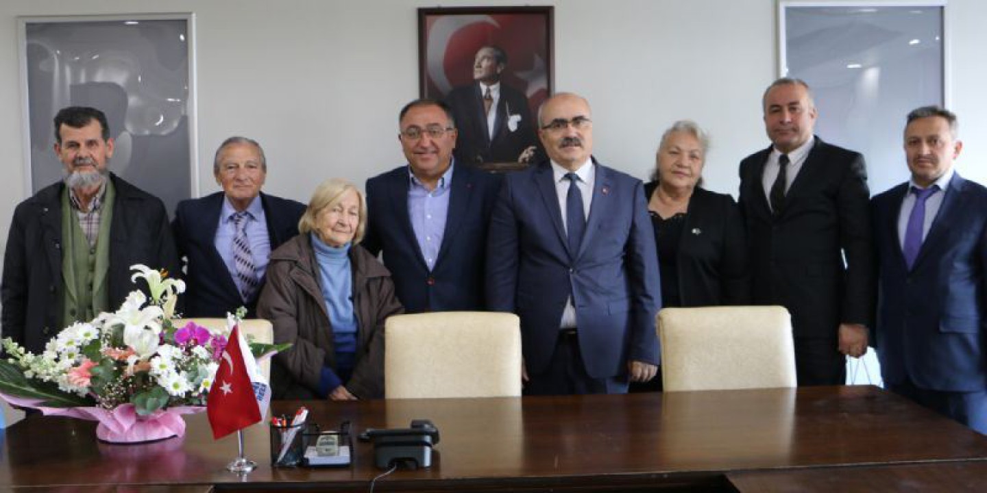 “Sizler Bizim Gözümüzün Nurusunuz”