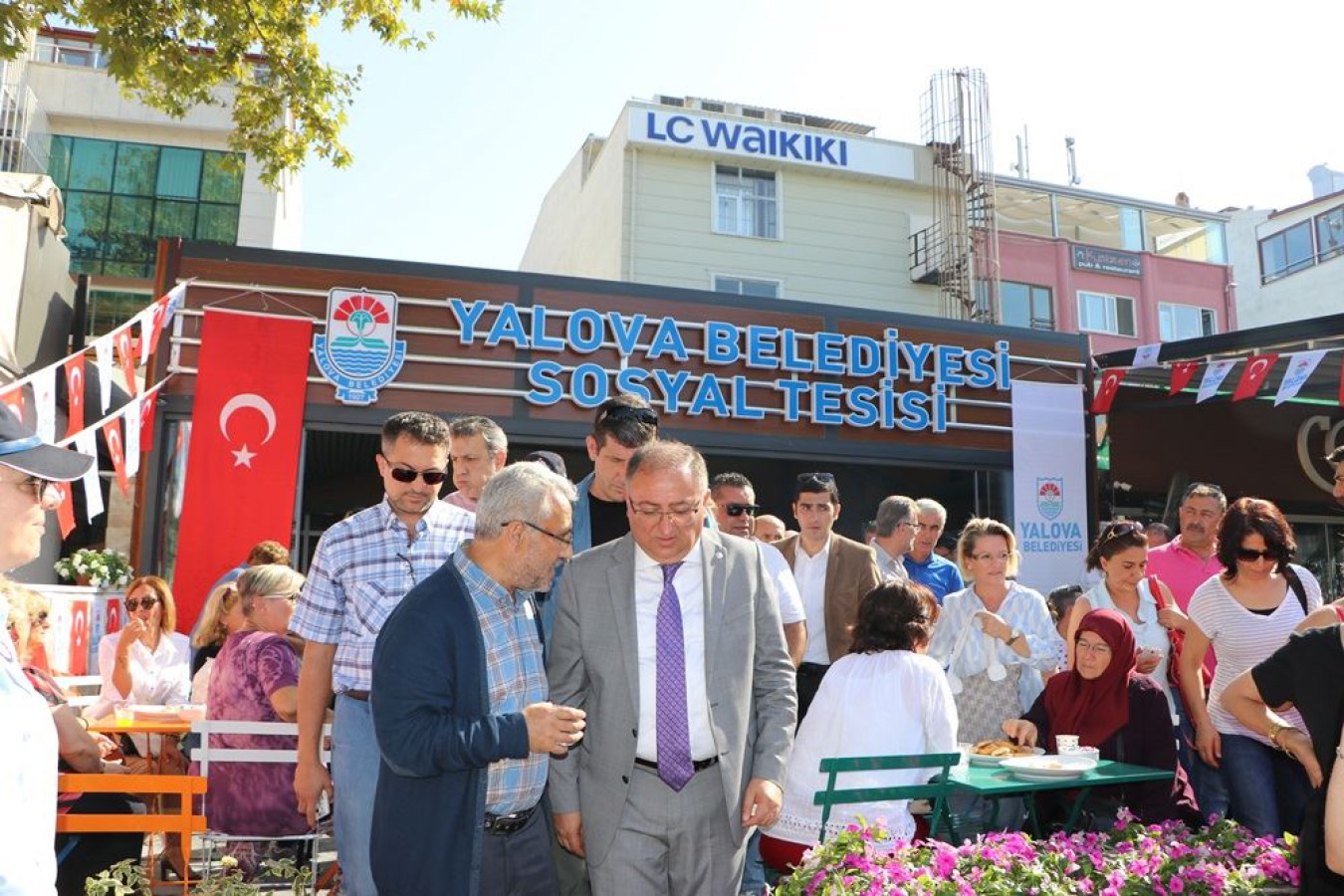 SOSYAL TESİSE İLGİ ARTIYOR