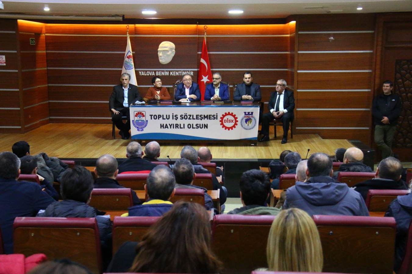 TOPLU İŞ SÖZLEŞMESİ PERSONELİN YÜZÜNÜ GÜLDÜRDÜ