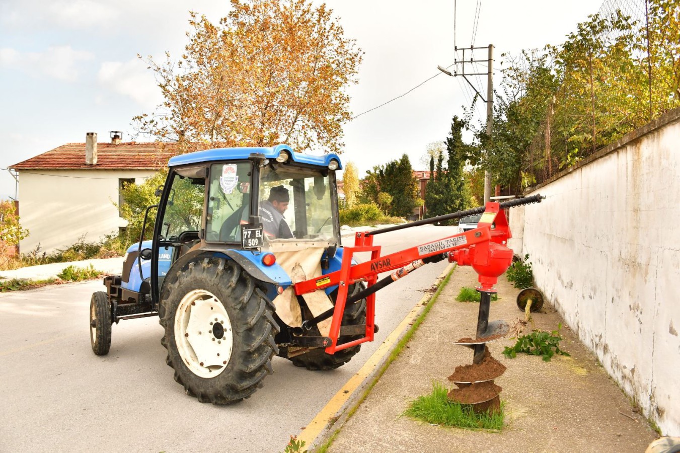 TOPRAK BURGU MAKİNESİ YALOVA BELEDİYESİ ARAÇ FİLOSUNA EKLENDİ