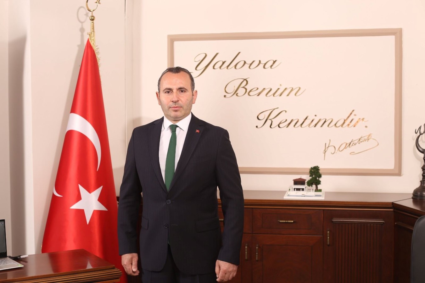 TUTUK; “İSTİKLAL MARŞIMIZ KURTULUŞ MÜCADELEMİZİN ÖZETİDİR”