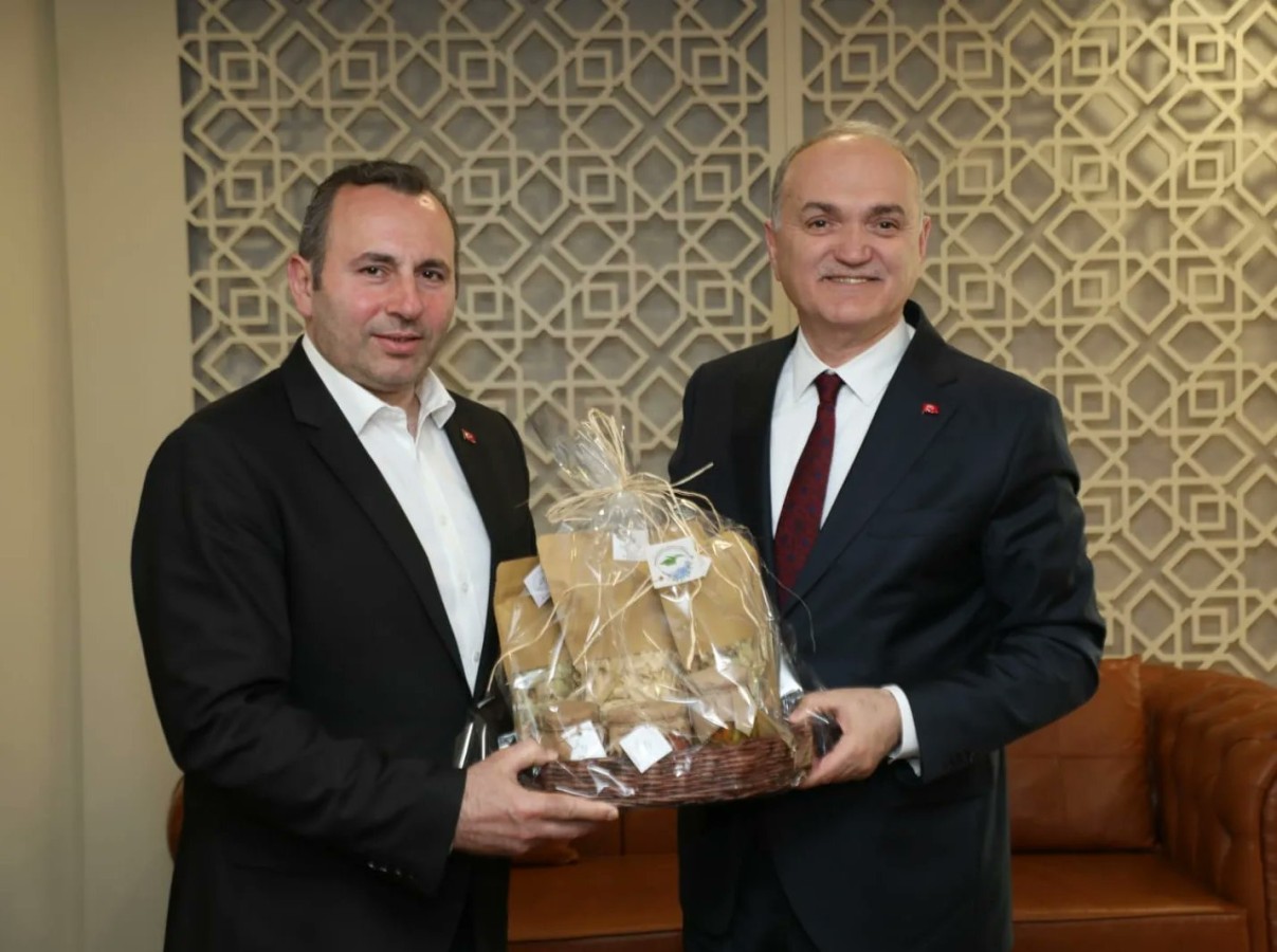 TUTUK’TAN ÖZLÜ’YE ZİYARET