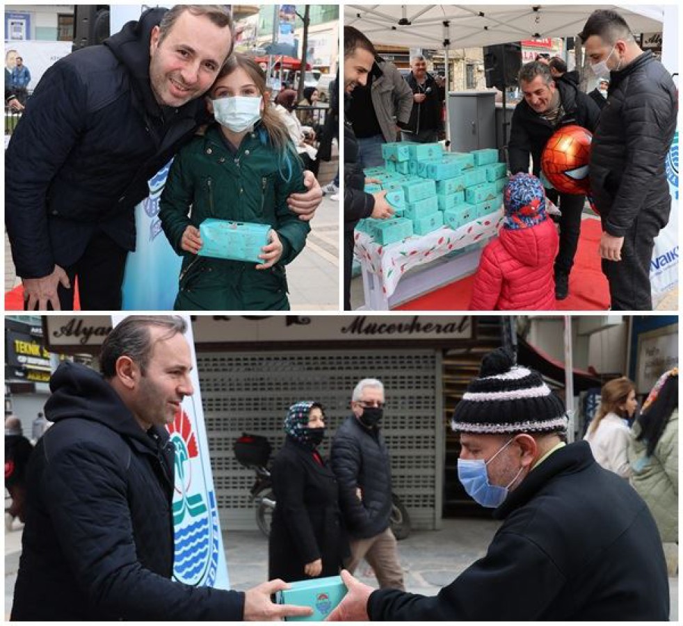 VATANDAŞLARA KANDİL SİMİDİ VE LOKUM İKRAMI YAPILDI