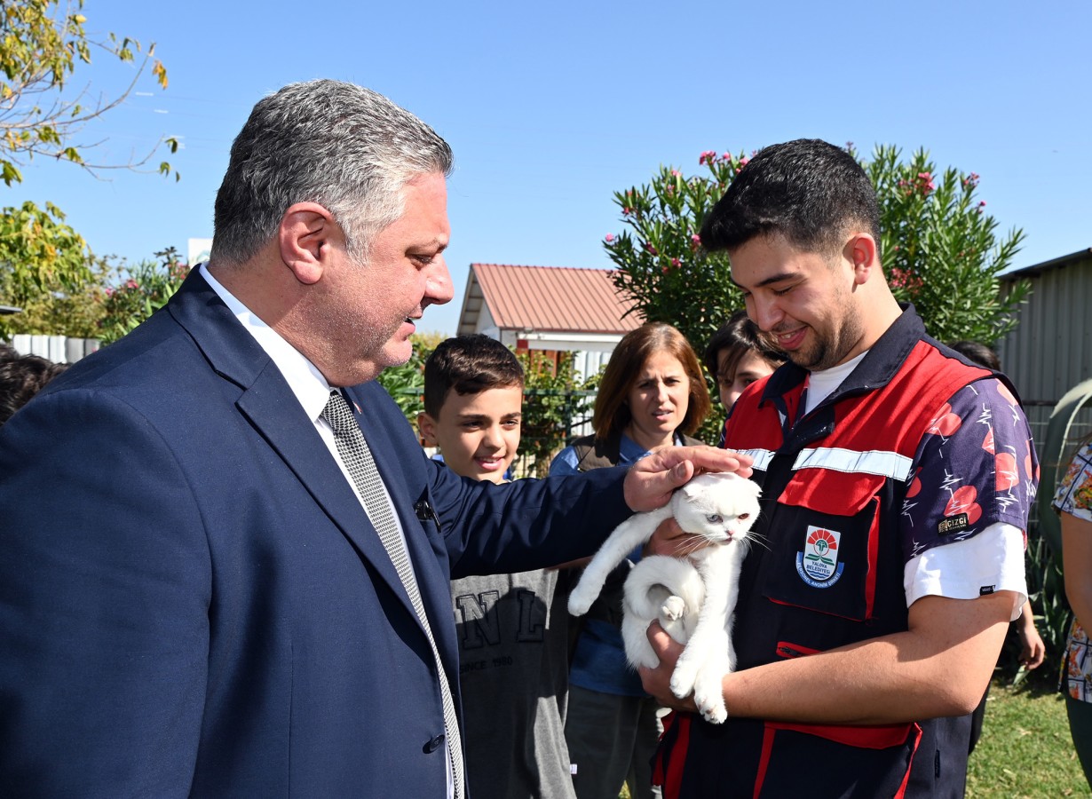 VETERİNERLİK HİZMETLERİMİZ 2024 YILINDA 7.763 İHBARI DEĞERLENDİREREK SOKAK CANLARINA MÜDAHALE ETTİ