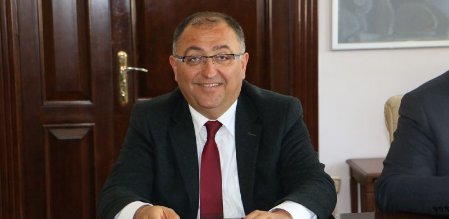 Yalova Belediye Başkanı Vefa Salman 1-7 Mart Deprem Haftası dolayısıyla bir mesaj yayımladı .