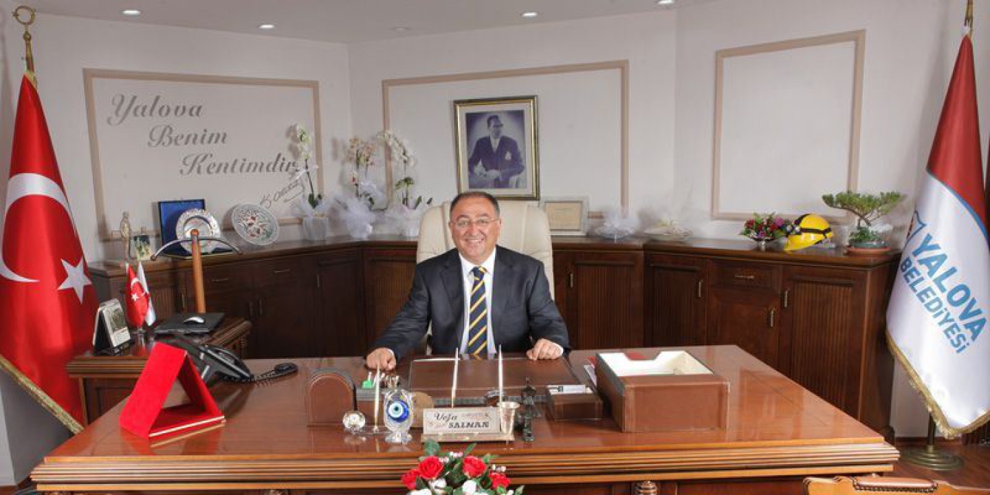Yalova Belediye Başkanı Vefa Salman “8 Mart Dünya Emekçi Kadınlar Günü” dolayısıyla bir mesaj yayımladı.