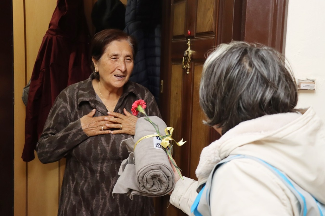 YALOVA BELEDİYESİ EMEKLİ ÖĞRETMENLERİ UNUTMADI